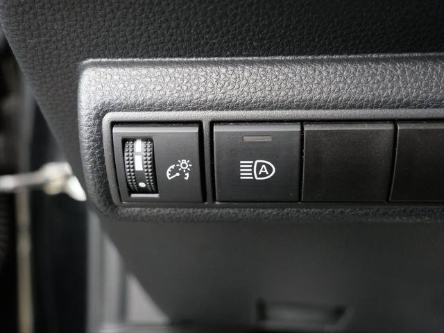 Certified 2024 Toyota Corolla LE FWD image 28