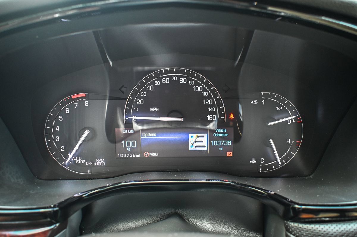 Used 2018 Cadillac XT5 Luxury w/ Driver Awareness Package FWD image 10