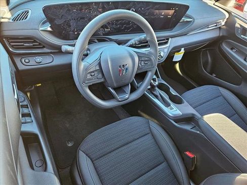 New 2026 Buick Envista Preferred image 3