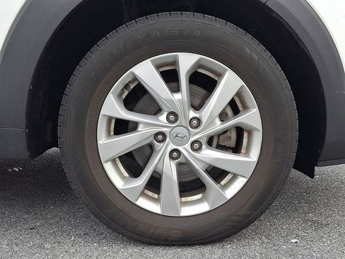 Used 2020 Hyundai Tucson SE image 8