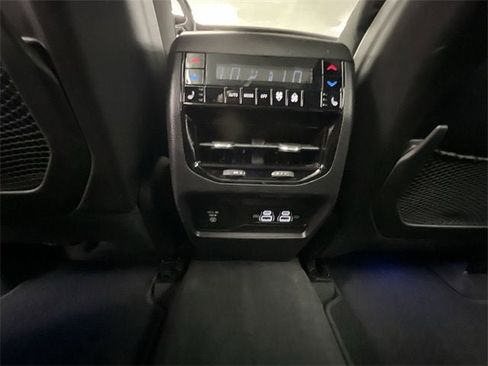 Used 2022 Jeep Grand Cherokee Summit image 22