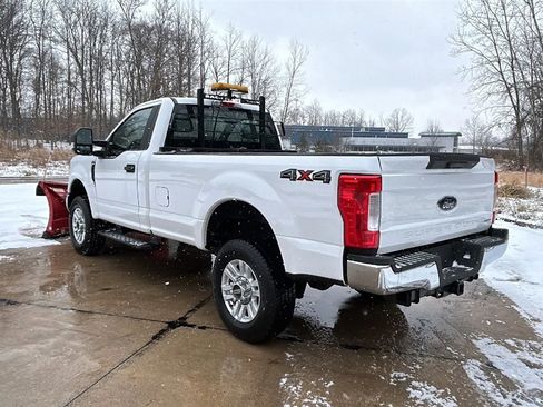 Used 2017 Ford F250 XL w/ STX Appearance Package image 14