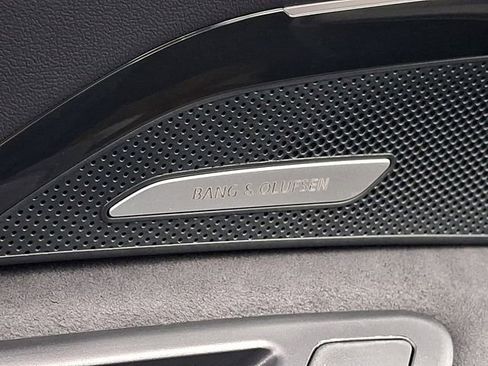 Used 2025 Audi SQ5 Premium Plus image 27