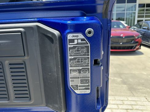 Used 2019 Jeep Wrangler Unlimited Sport AWD/4WD image 18