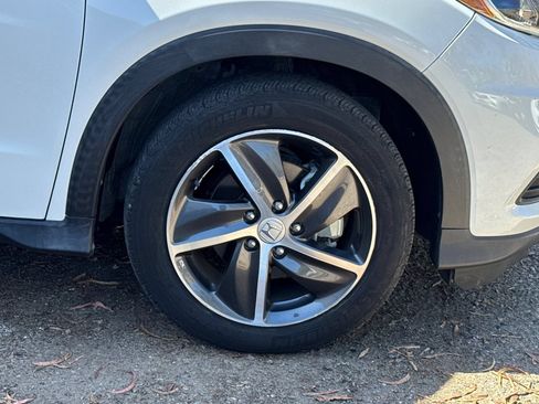 Used 2021 Honda HR-V EX image 8