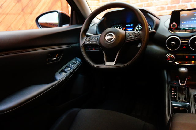 Certified 2025 Nissan Sentra S FWD image 14