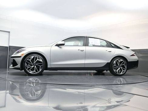 Certified 2023 Hyundai Ioniq 6 SEL image 27