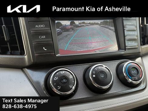 Used 2014 Toyota RAV4 LE FWD image 10
