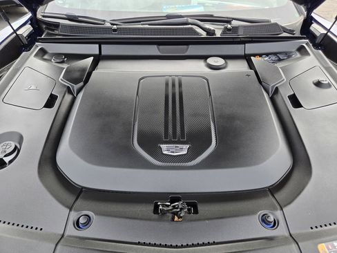 Certified 2024 Cadillac Lyriq Sport w/ LPO, Floor Liner Package image 27