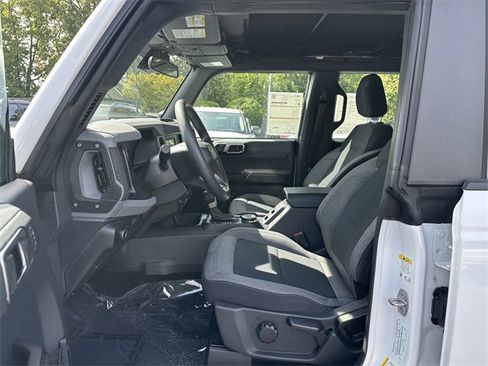Certified 2021 Ford Bronco 4-Door w/ Sasquatch Package image 19