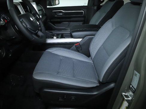 Used 2026 RAM 1500 Big Horn AWD/4WD image 19