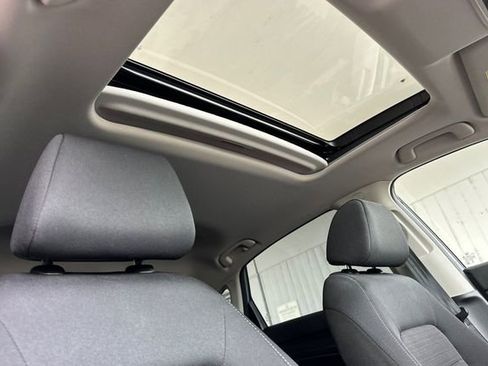 Used 2023 Honda Civic EX image 17