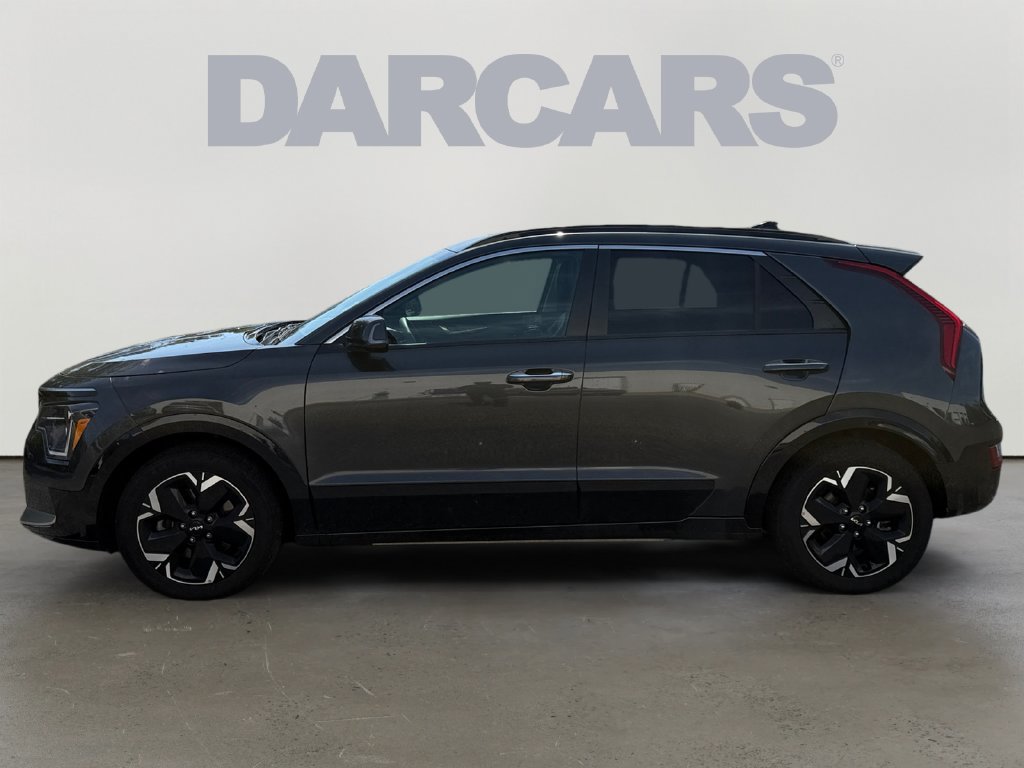 Used 2023 Kia Niro Wave w/ Wave Preserve Package FWD image 4