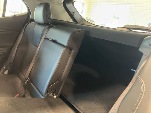 Used 2020 Buick Encore GX Select w/ Experience Buick Package image 28