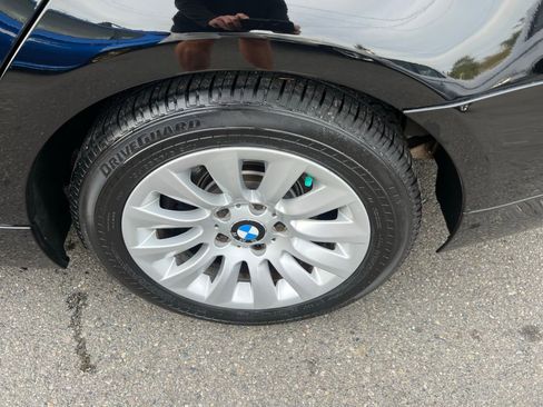 Used 2009 BMW 328i xDrive Sedan image 10