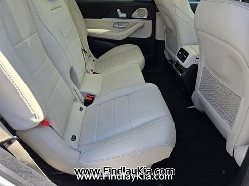 Used 2024 Mercedes-Benz GLS 450 4MATIC image 20