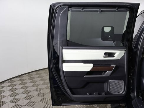 Used 2023 Toyota Tundra Capstone image 23