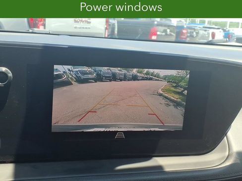 Certified 2024 Buick Encore GX Preferred FWD image 27