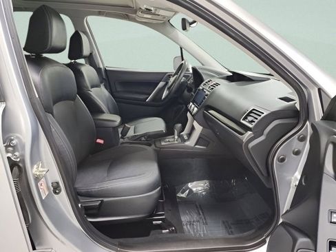 Used 2018 Subaru Forester 2.5i Limited AWD/4WD image 16