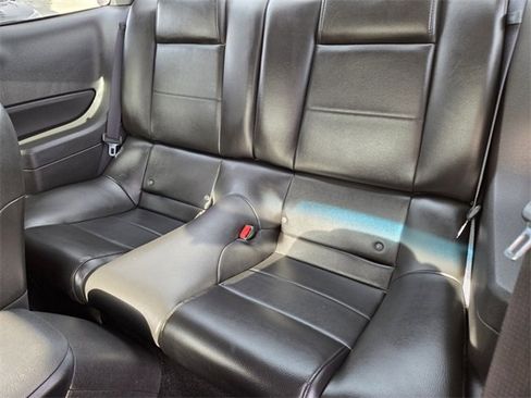 Used 2006 Ford Mustang Coupe image 11