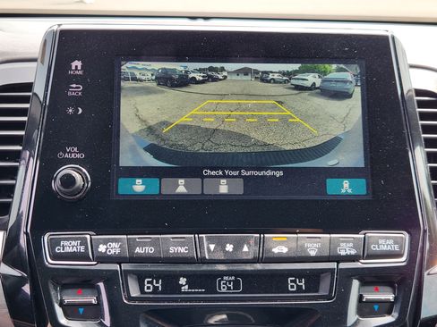 Used 2023 Honda Odyssey Sport image 13