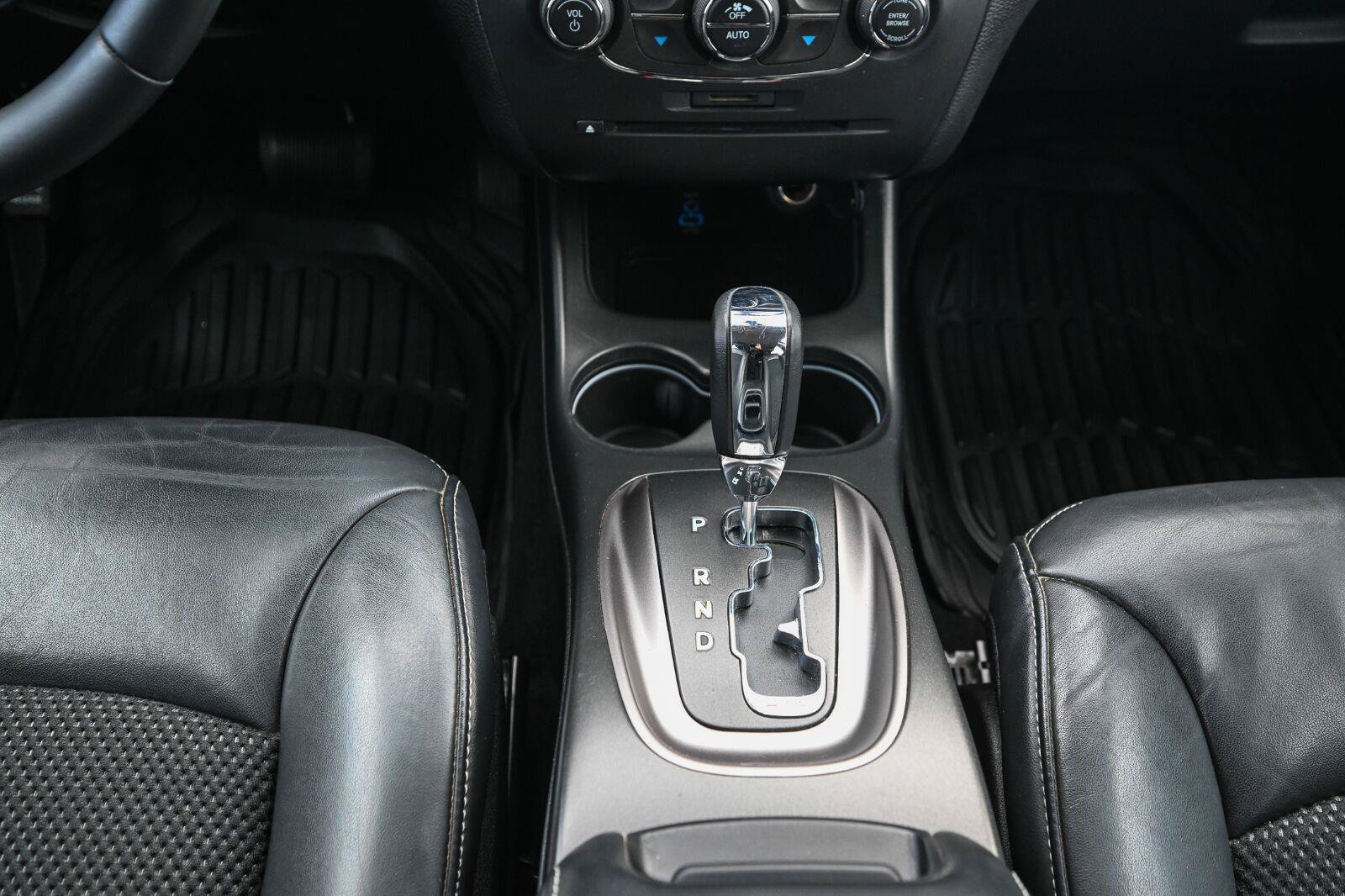 Used 2018 Dodge Journey Crossroad FWD image 35