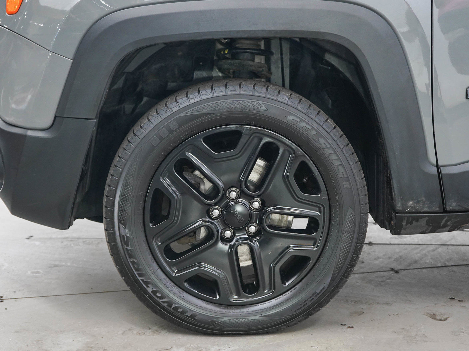 Used 2020 Jeep Renegade Sport AWD/4WD image 29