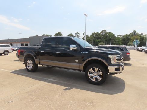 Used 2019 Ford F150 King Ranch w/ Equipment Group 601A Luxury AWD/4WD image 6