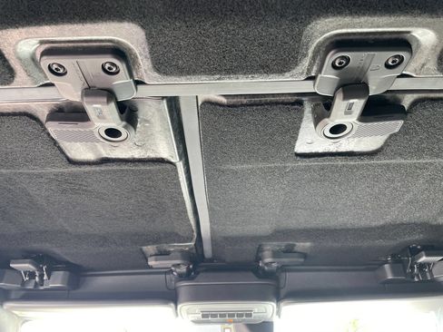 Used 2024 Ford Bronco Black Diamond AWD/4WD image 18