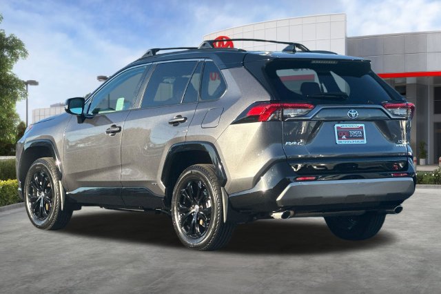 Certified 2024 Toyota RAV4 XSE w/ Advanced Technology Package AWD/4WD image 7