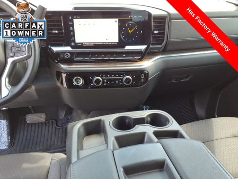 Used 2023 Chevrolet Silverado 1500 LT AWD/4WD image 17