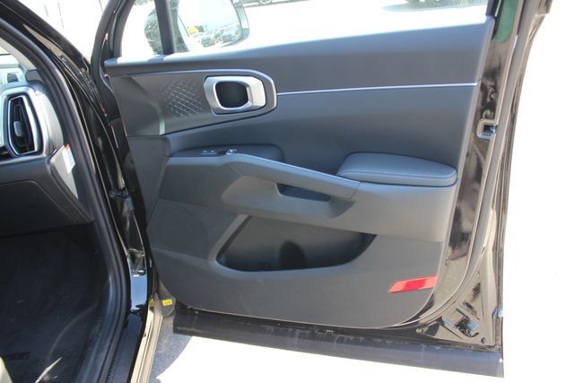 Used 2026 Kia Sorento EX AWD/4WD image 33