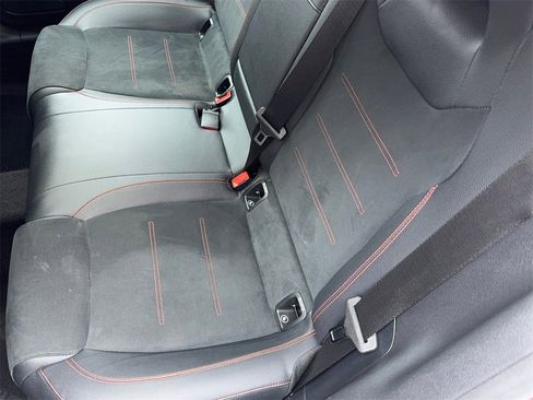 Used 2022 Mercedes-Benz CLA 250 4MATIC image 39