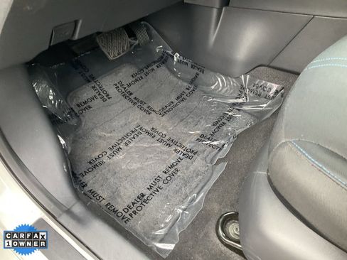 Used 2022 Nissan Leaf SV Plus image 19