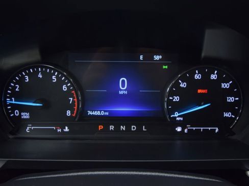 Used 2022 Ford Explorer XLT image 21