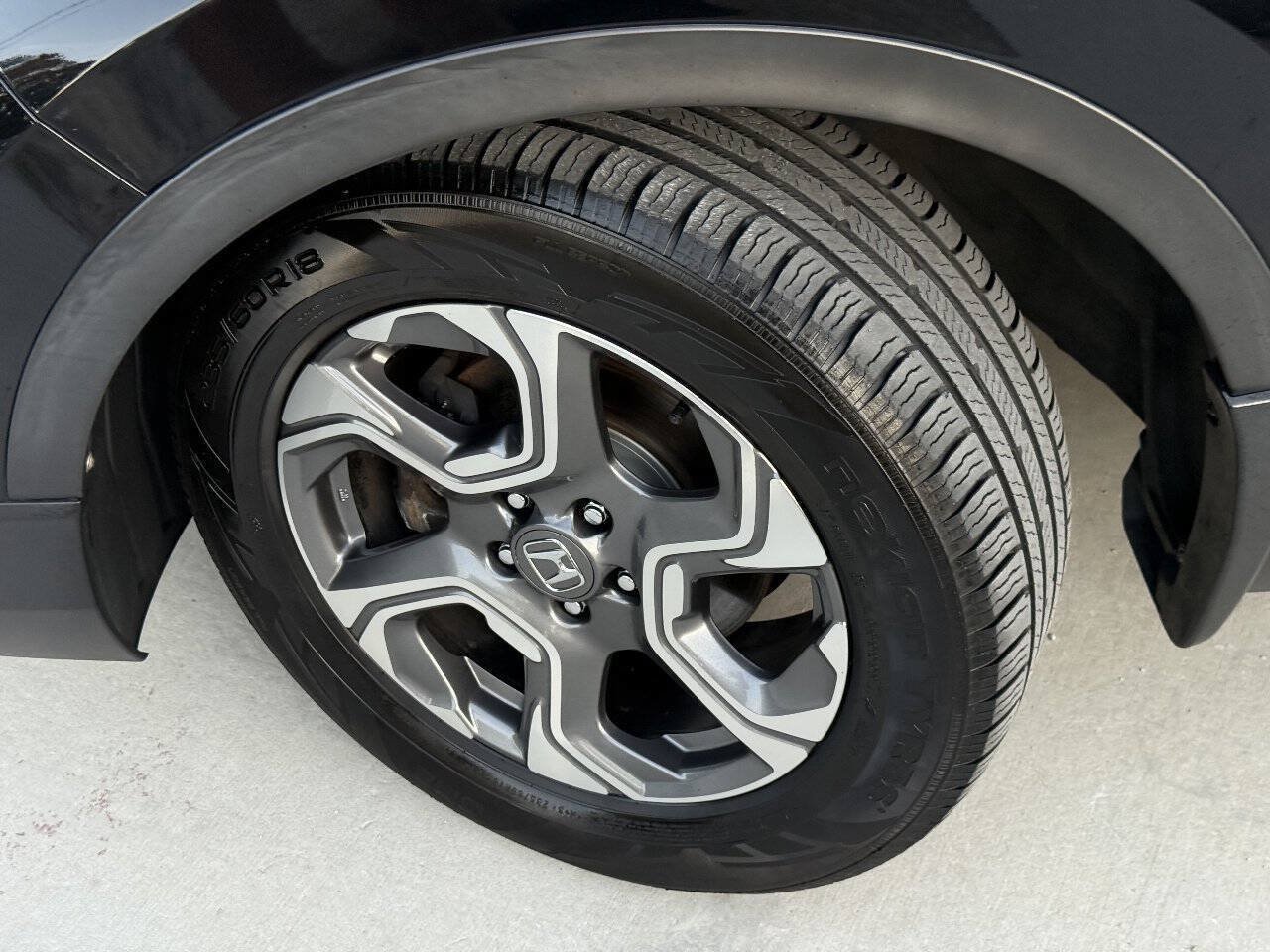 Used 2017 Honda CR-V EX image 2