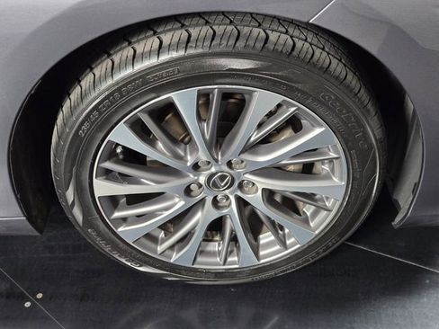 Used 2020 Lexus ES 300h w/ Premium Package FWD image 9
