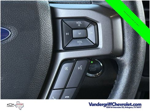 Used 2020 Ford Expedition XLT w/ Equipment Group 202A RWD image 16
