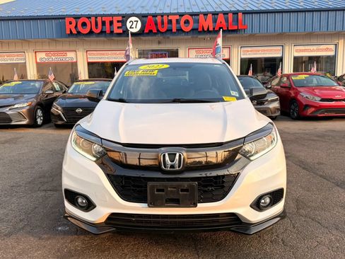 Used 2022 Honda HR-V Sport image 3