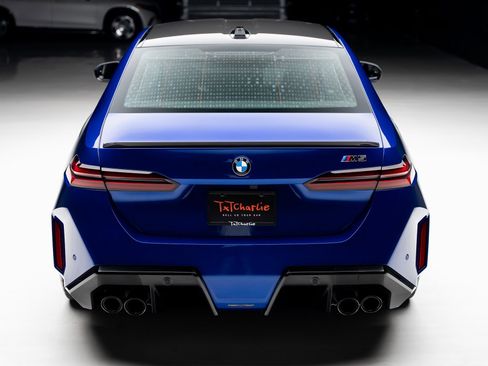 Used 2025 BMW M5 w/ Carbon Package image 26