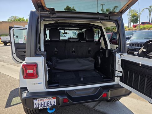 Certified 2023 Jeep Wrangler Unlimited Sahara AWD/4WD image 18