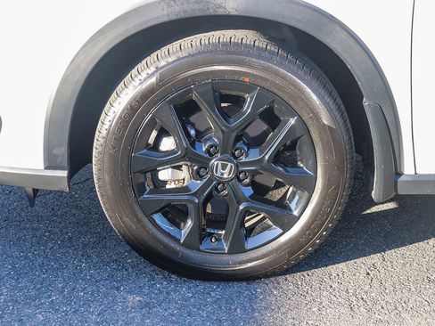 Used 2024 Honda HR-V Sport image 12