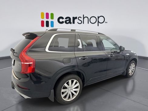 Used 2016 Volvo XC90 T6 Momentum w/ Momentum Plus Package AWD/4WD image 5