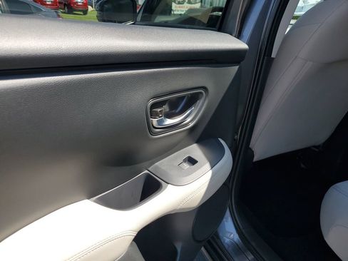 Certified 2026 Honda HR-V LX image 15