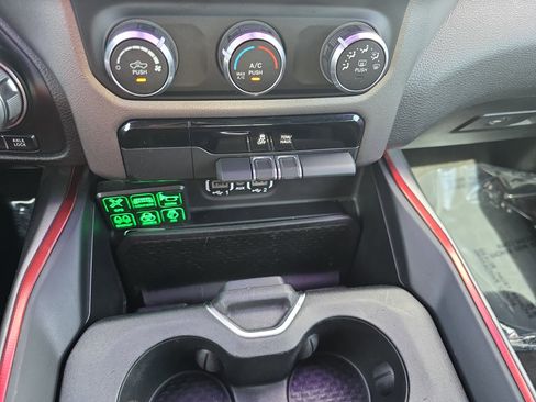 Used 2019 RAM 1500 Rebel AWD/4WD image 23
