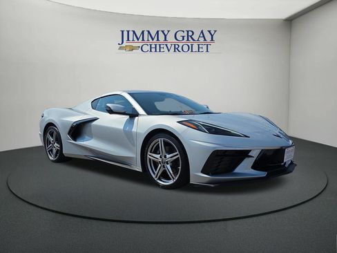 Used 2026 Chevrolet Corvette Stingray Coupe w/ 1LT RWD image 7