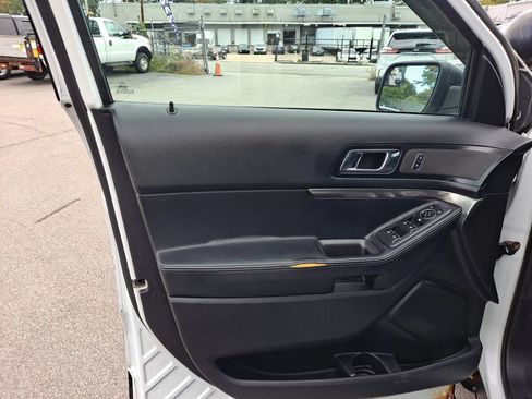 Used 2017 Ford Explorer 4WD Police Interceptor image 10