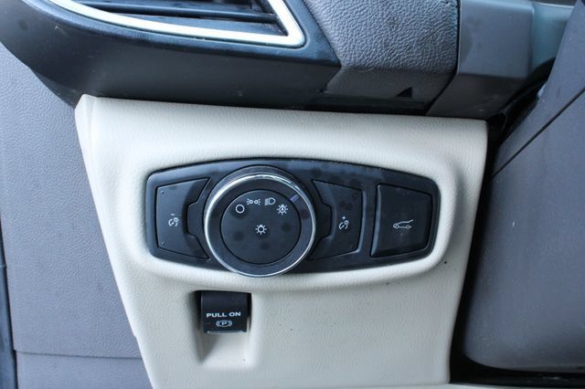 Used 2017 Lincoln MKX Reserve w/ Lincoln MKX Climate Package AWD/4WD image 16
