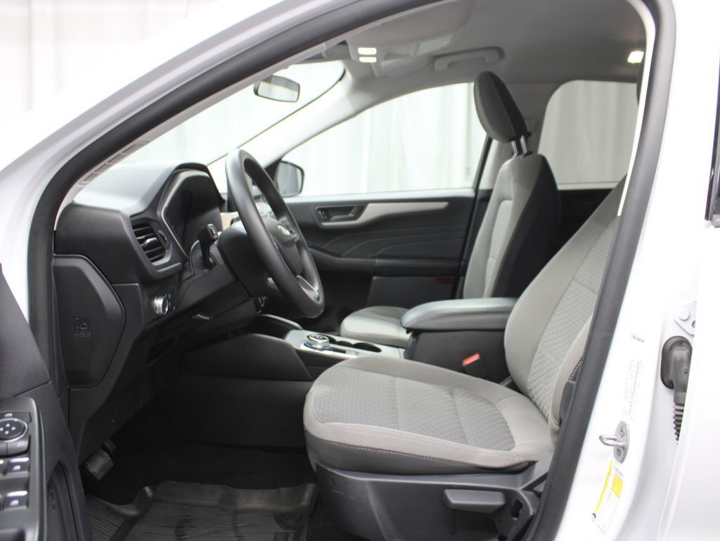 Used 2022 Ford Escape SE AWD/4WD image 14