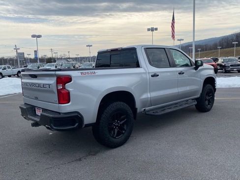 Used 2020 Chevrolet Silverado 1500 LT Trail Boss image 5